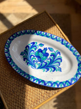 Load image into Gallery viewer, Oval Spanish Plate