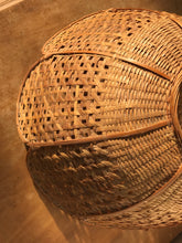 Load image into Gallery viewer, Rattan Scallop Pendant Light Shade