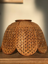 Load image into Gallery viewer, Rattan Scallop Pendant Light Shade