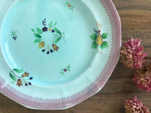 Load image into Gallery viewer, Pink and Green Dish