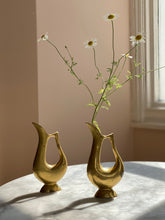 Load image into Gallery viewer, Vintage Brass Pitcher