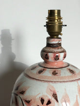 Load image into Gallery viewer, Pink pottery lamp