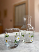 Load image into Gallery viewer, Daisy Carafe &amp; Tumbler
