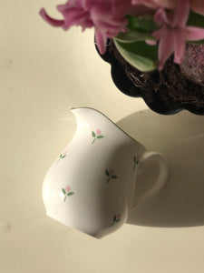 Posy Jug