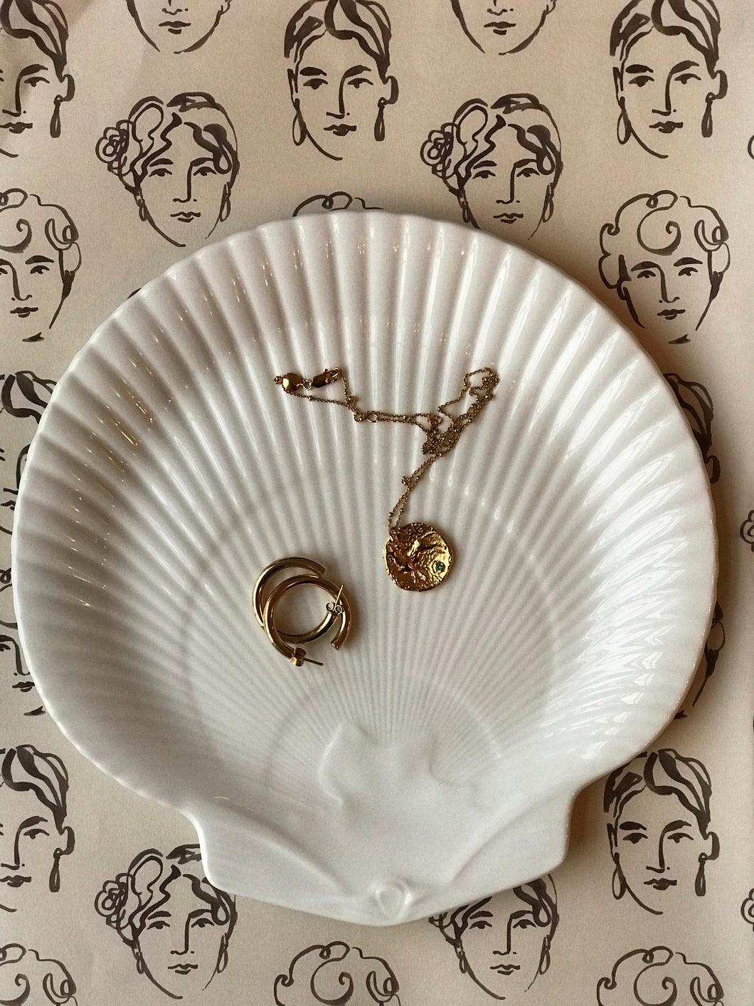 Seashell Plate