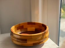 Load image into Gallery viewer, Wavy Chequered bowl
