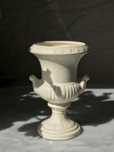 Load image into Gallery viewer, Pedestal Urn
