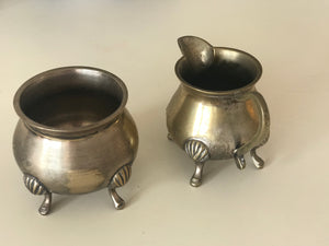 Shell Foot Brass Pots