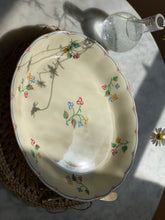 Load image into Gallery viewer, Floral Oval Platter
